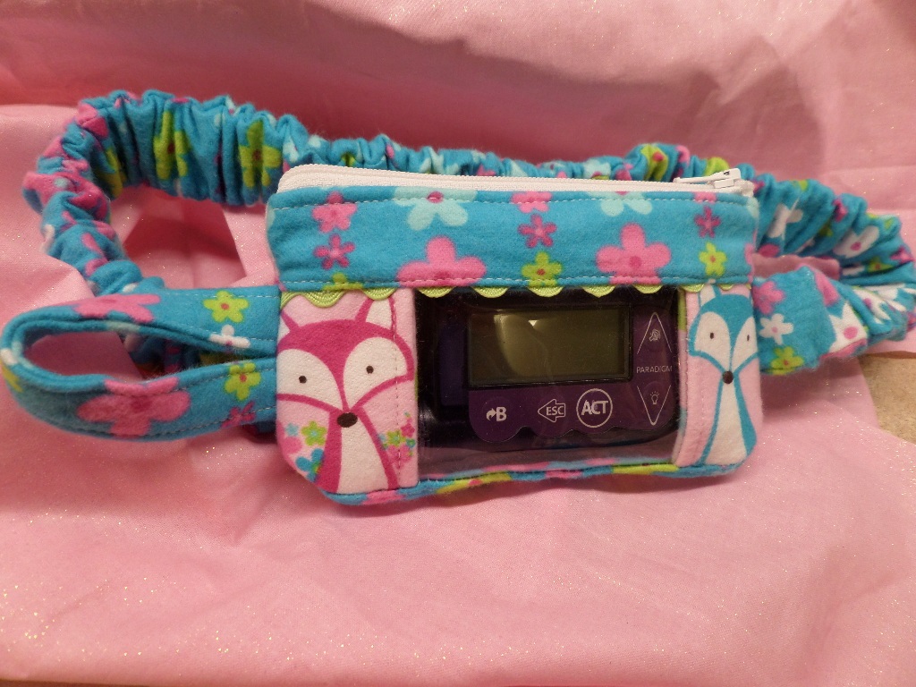 Foxy Floral Window Insulin Pump Pouch For Girls - Click Image to Close